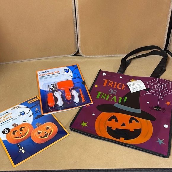 rite aid Costumes Halloween Treat Bag Pumpkin Sticker Decal Pumpkin